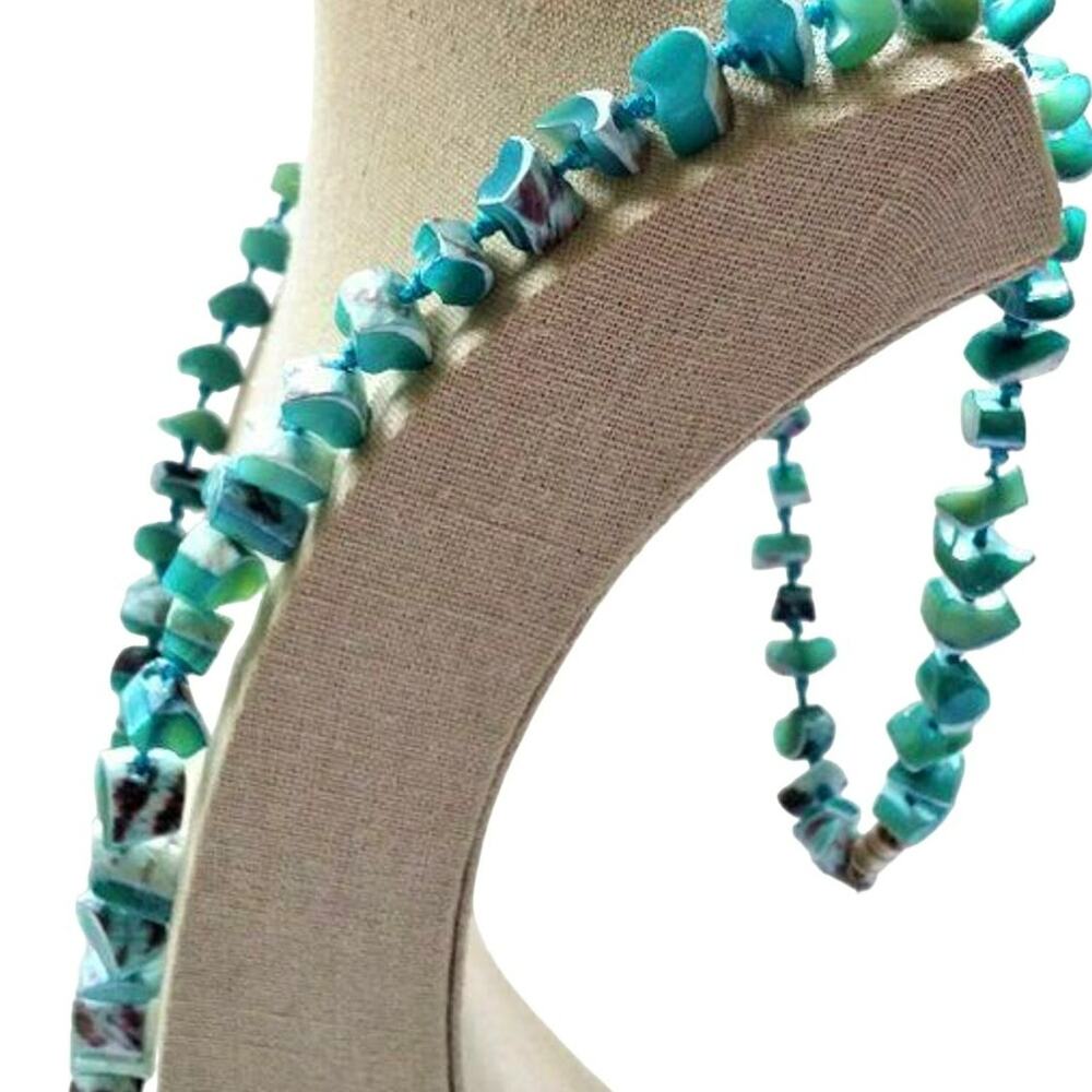 Les Bernard Shell Beaded Necklace Turquoise Blue White Boho Artisan MOP 32" - Picture 4 of 9